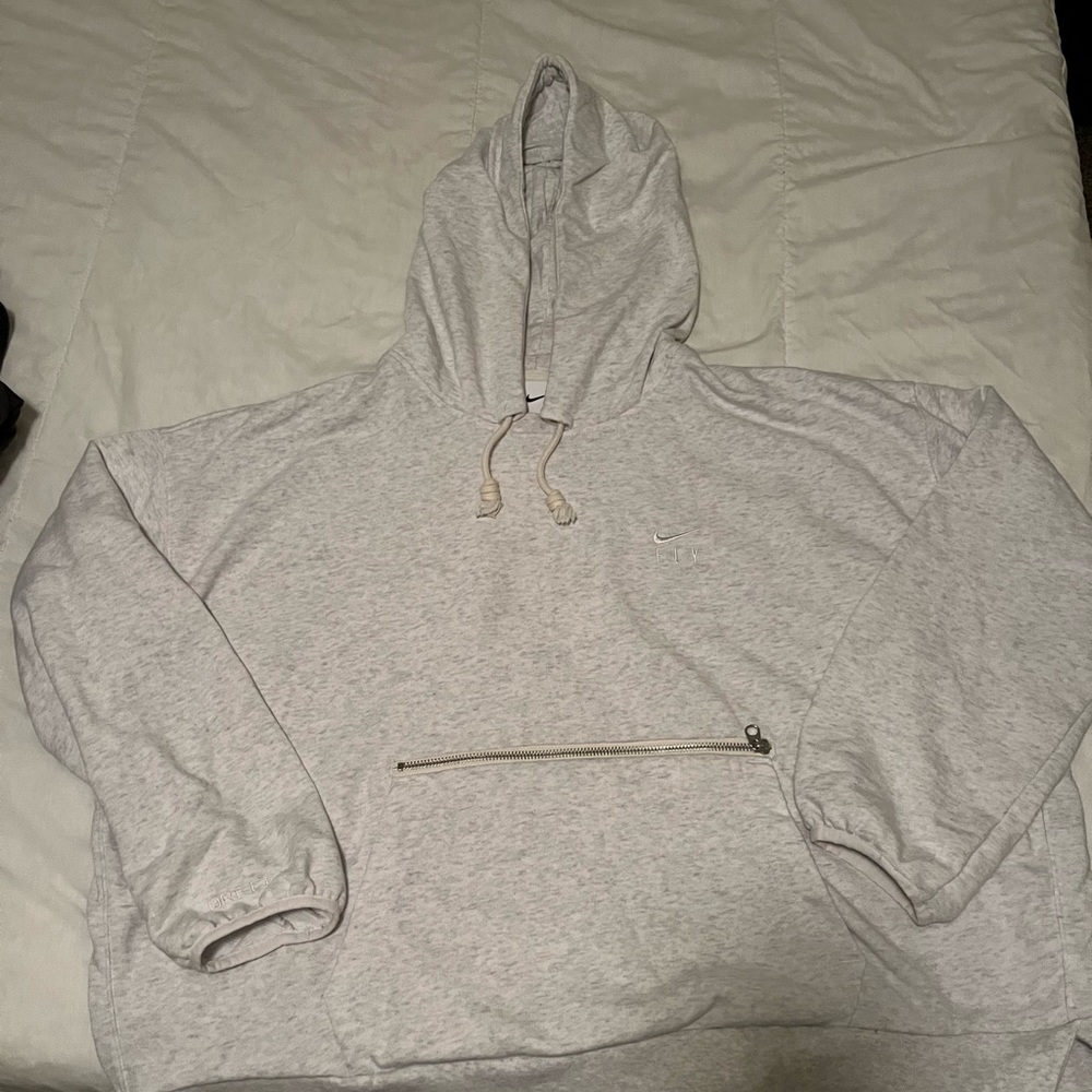 Nike Dri-Fit Fly Hoodie with front zip pouch. Size XXL. Barely worn!